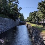 Douves du château Noji