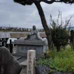 Jolie statue de Murasaki Shikibu
