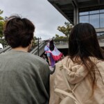 Désolé couple d'anonymes mais je trouvais ce plan trop cool