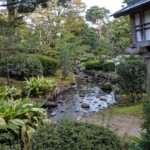 A partir de là, le Kenroku-en en soirée