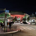 La gare dans sa belle robe nocturne