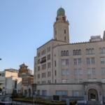 Le bâtiment des douanes - très joli