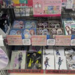 Le petit coin Bang Dream, au dessus du petit coin Girls Band Cry