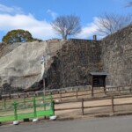 Remparts effondrés suite au séisme de 2016