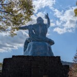 L'arrière de la statue