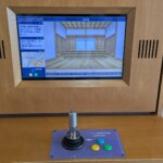 Ptit joystick pour se balader dans une réplique 3D du château