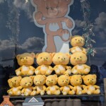 A priori c'est lui la mascotte officielle du parc mais on le voit jamais...