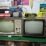 Télés et engins électriques bien Showa - même si la télé de droite j'en ai connu une chez moi