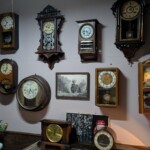 Horloges par douzaine