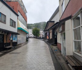 Les rues de Zao-Onsen, pas très peuplées en ce lundi après-midi
