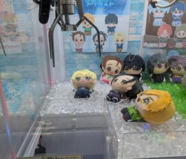 Le front énorme de Hikaru lui permet-il un aérodynamisme particulier dans l'ufo catcher ?
