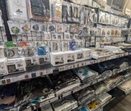 Le coin Yurucamp est peut-être un des plus grands du Gee Store !
