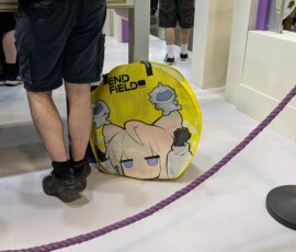 Je vais pas mentir, le sac Endfield il me tentait de ouf. Il est rond et mignon....