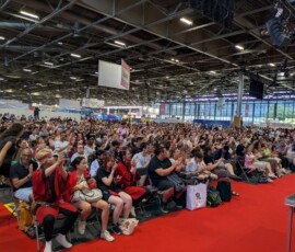 Salle Sakura pleine à CRAQUER