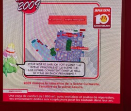 Dans l'expo Japan Expo j'ai évidemment été hypnotisé par la vidéo montrant l'évolution des plans du salon
