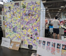 Sur le stand Animaniak la belle histoire du stand Valko où les fans d'un personnage annoncé puis supprimé au sein d'un otome game chinois ont pu adresser leurs messages de soutien à ce jeune garçon mort-né dans la fleur de l'âge